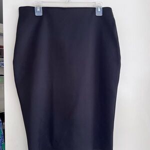Elegant Black Pencil Skirt